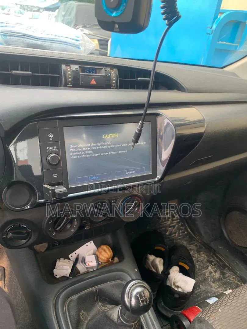 Toyota Hilux 2023 Blanc