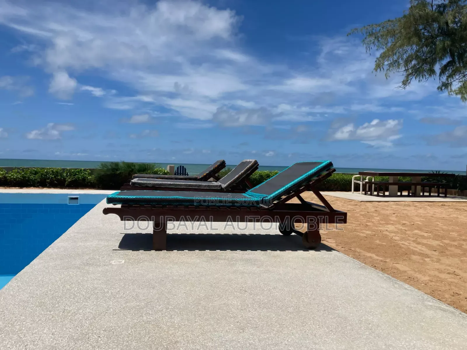 Meublé 6chbre Villa dans Somone, Thiès Sud à Vendre