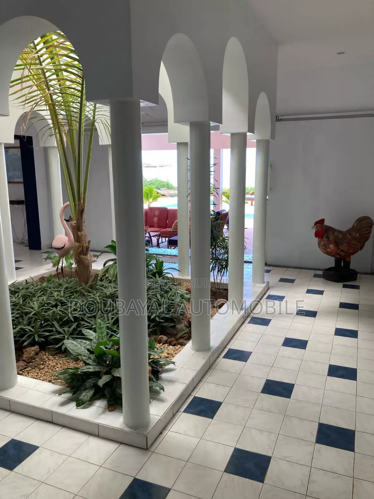 Meublé 6chbre Villa dans Somone, Thiès Sud à Vendre