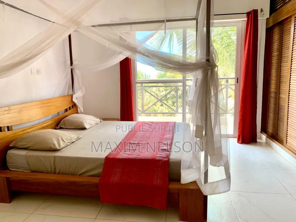 Votre Escapade Privée À Ngaparou : Villa F4 Avec Piscine