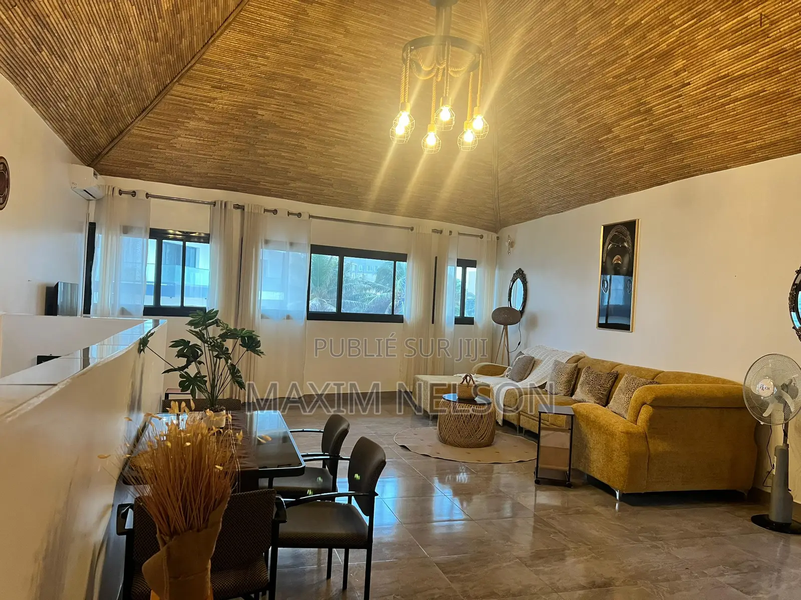 Bel Appartement Meublé F2 À Louer À Yoff-Virage