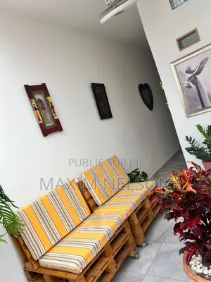 Bel Appartement Meublé F2 À Louer À Yoff-Virage