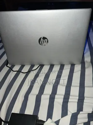 Ordinateur portable HP ProBook 650 G5 12GB Intel Core i5 HDD+SSD 256GB