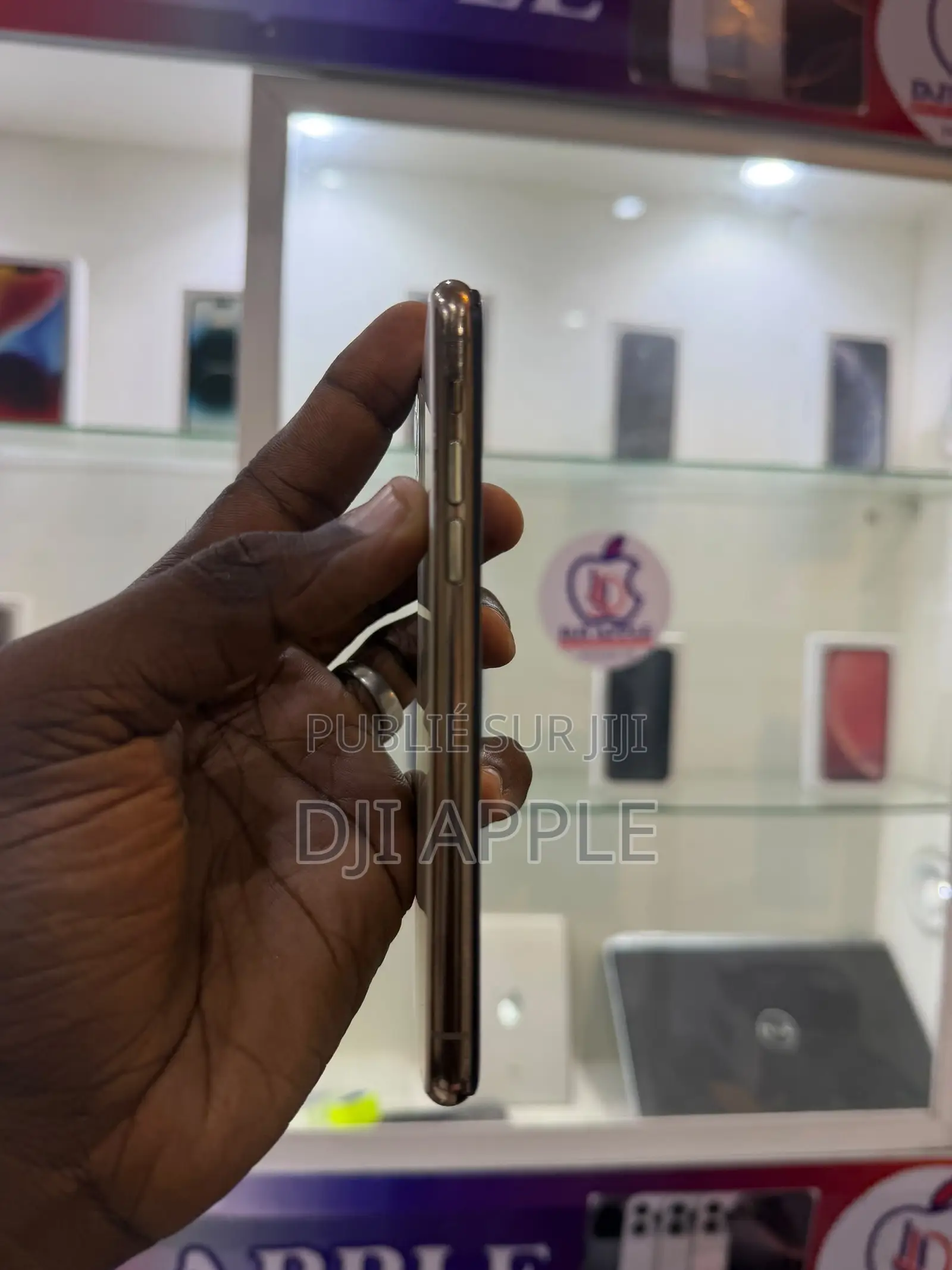 Apple iPhone 11 Pro 64 GB Doré