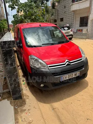 Citroen Berlingo 2016 Rouge