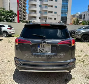 Toyota RAV4 2017 Gris