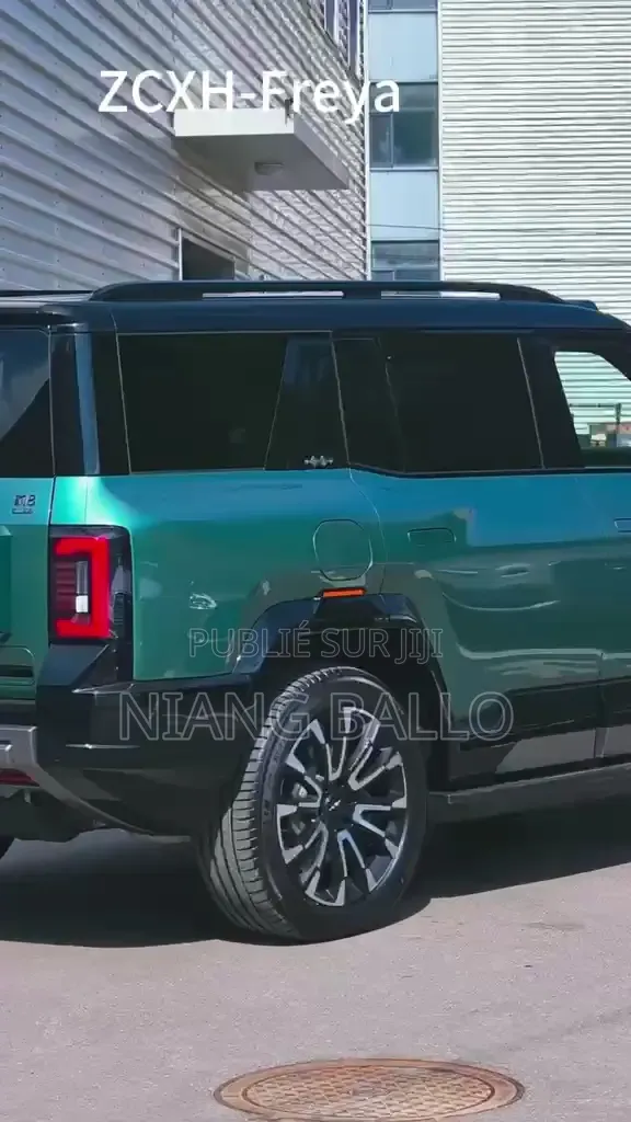 Nouveau Changan UNI-Z 2026 Gris