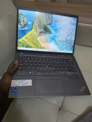 Nouveau Lenovo ThinkPad T14 G4 16GB Intel Core i7 SSD 512GB