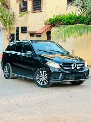 Mercedes-Benz GLE-Class GLE 400 4MATIC 2017 Noir
