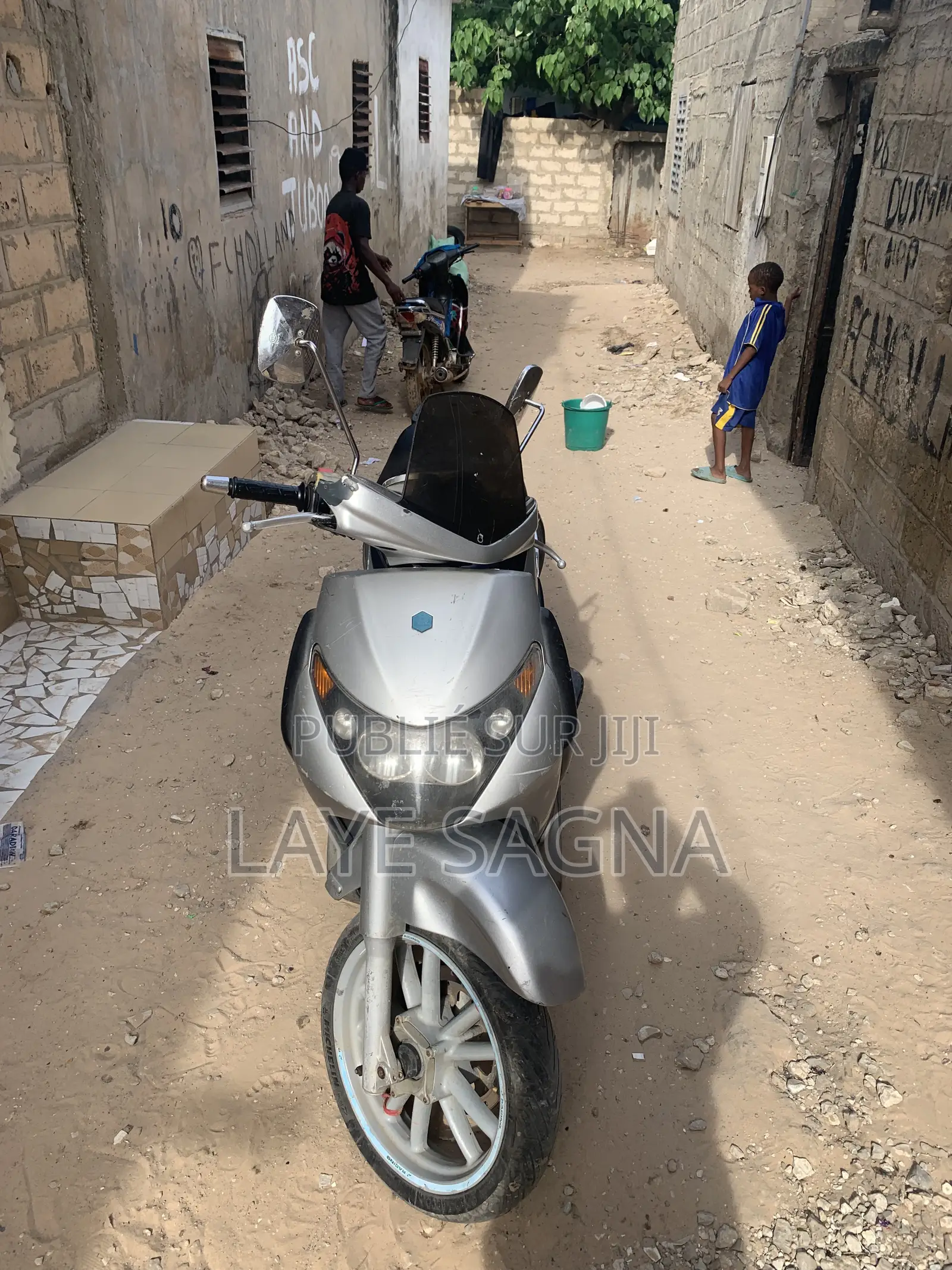 Piaggio Trotinette 2021 Gris