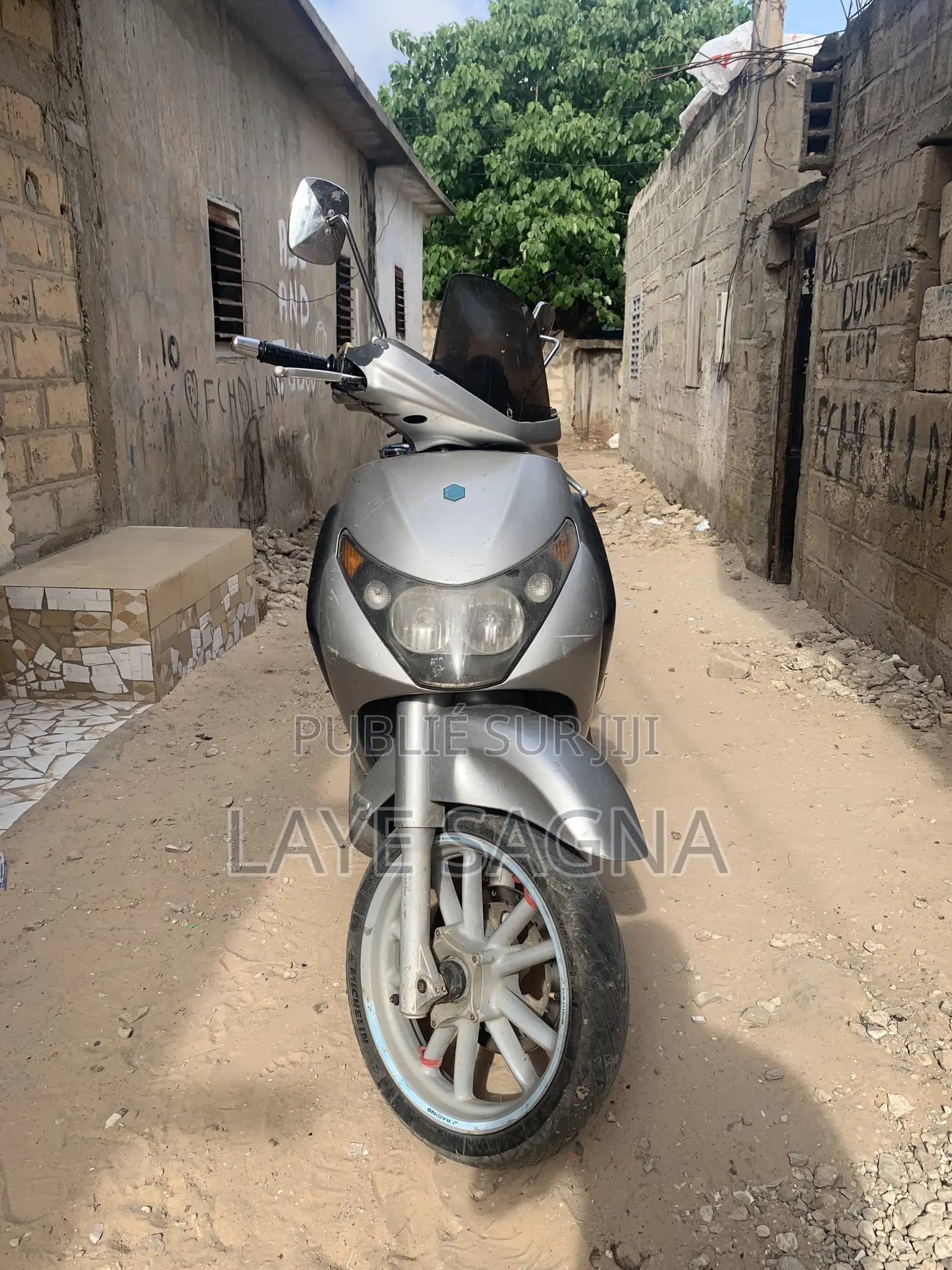 Piaggio Trotinette 2021 Gris