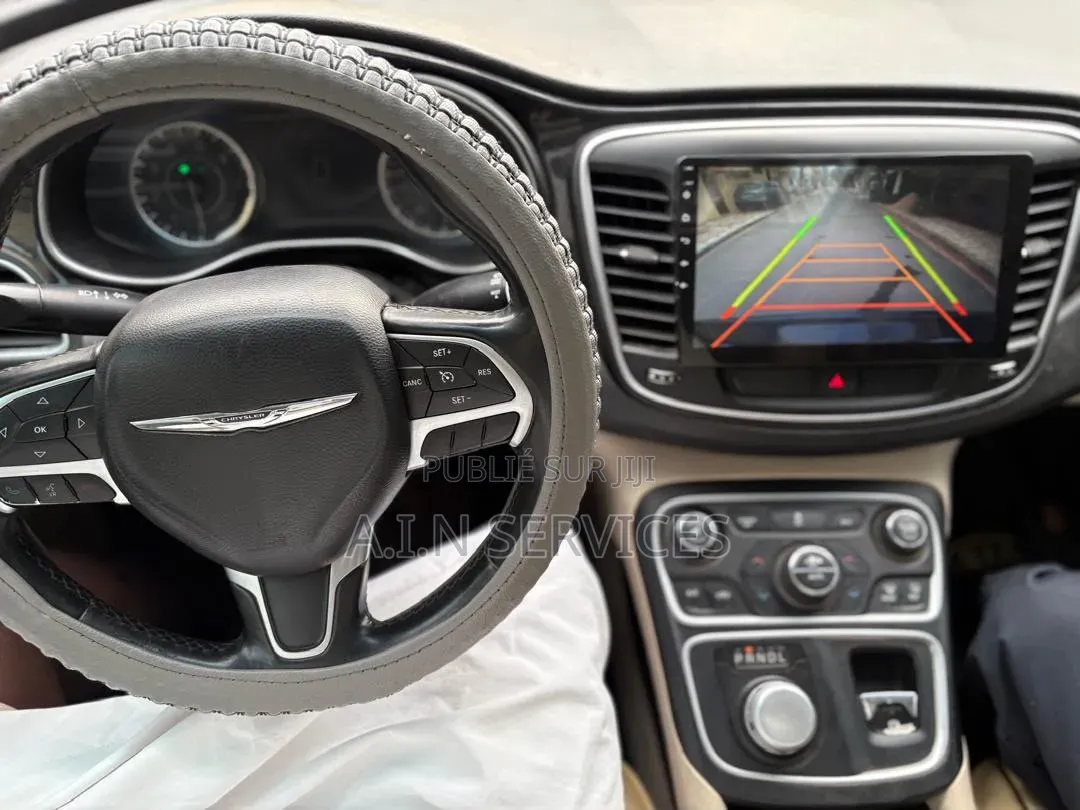 Chrysler 200 2015 Noir