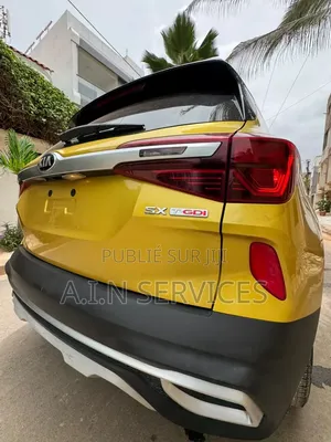 Kia Seltos 2021 Jaune