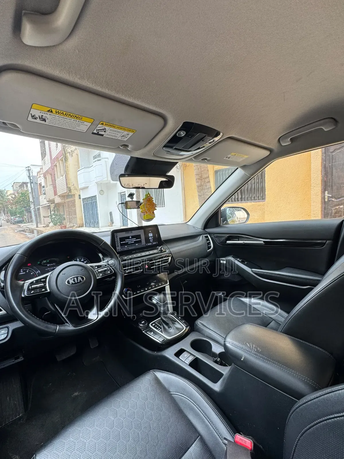 Kia Seltos 2021 Jaune