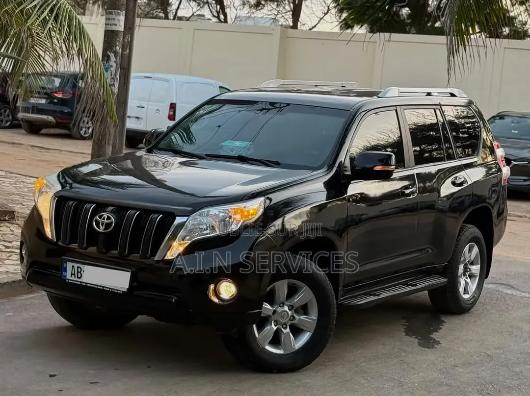 Toyota Land Cruiser Prado 2017 Noir