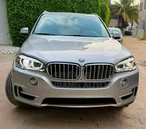 BMW X5 xDrive35i AWD 2018 Gris