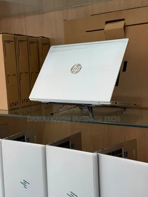 Nouveau HP ProBook 445 G7 16GB AMD Ryzen 7 SSD 512GB
