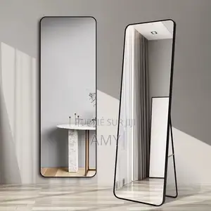 Miroir Sur Pied