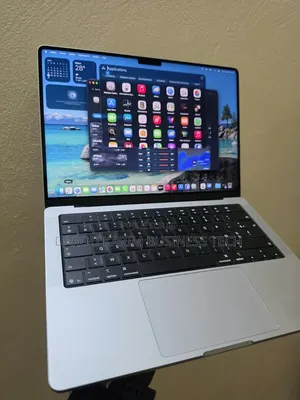 Nouveau Apple MacBook Pro 2025 M5 16GB Apple M5 SSD 512GB