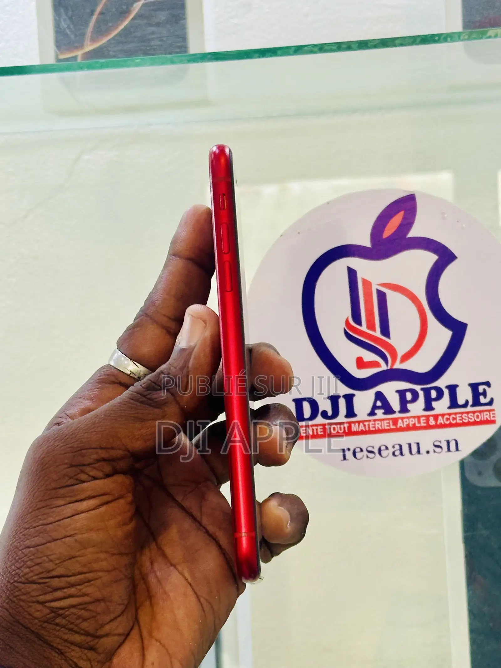 Nouveau Apple iPhone XR 128 GB Rouge