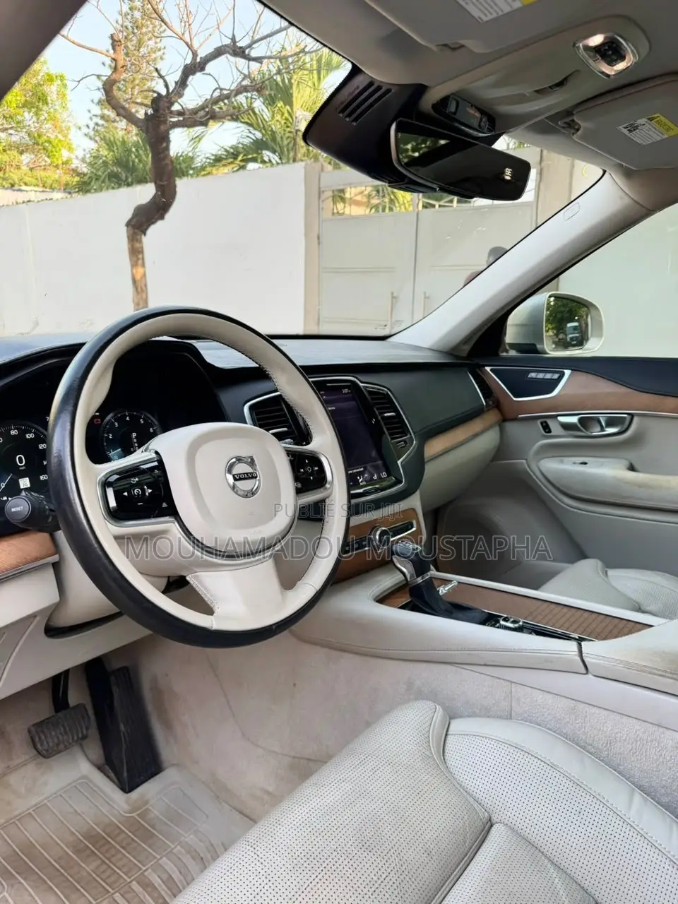 Volvo XC90 T6 Inscription AWD (2.0L 4cyl 8A) 2016 Argenté
