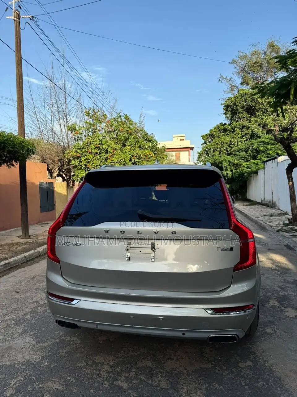 Volvo XC90 T6 Inscription AWD (2.0L 4cyl 8A) 2016 Argenté