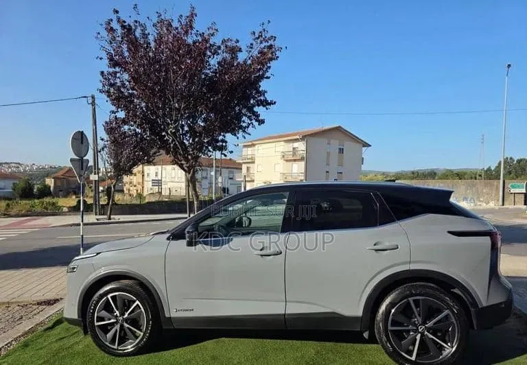 Nissan Qashqai 2023 Gris