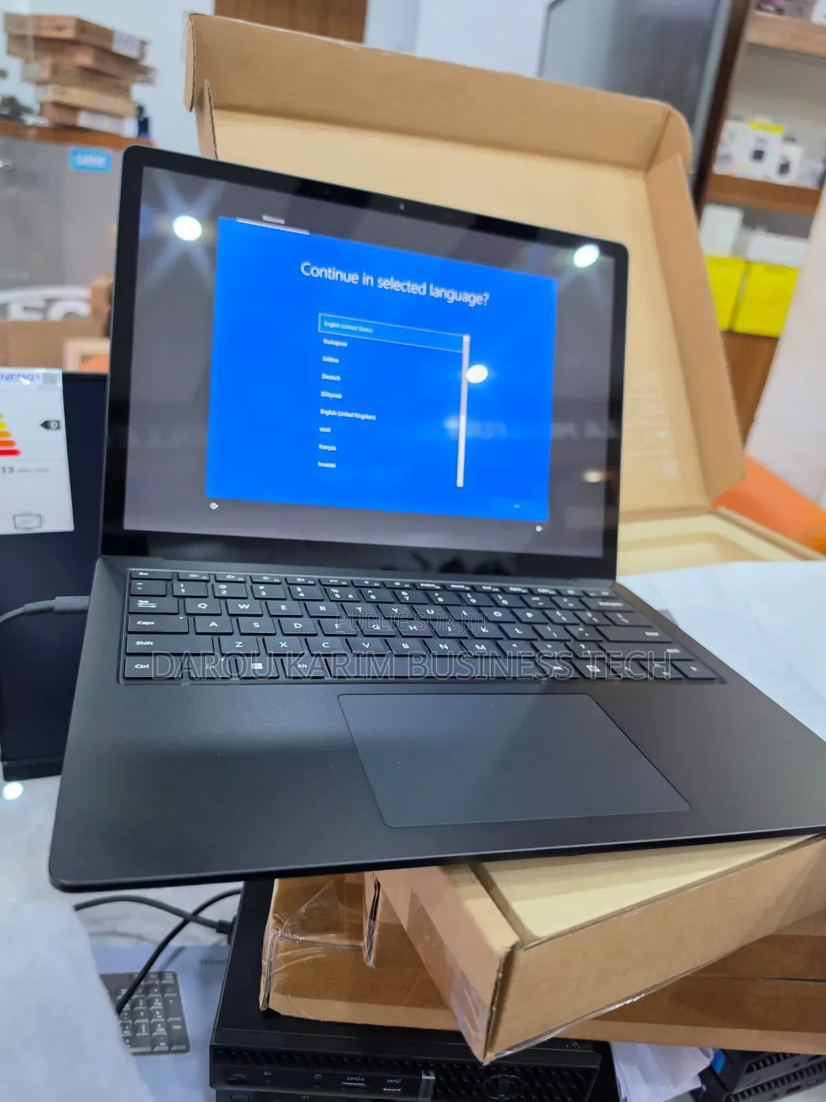 Nouveau Microsoft Surface Laptop 4 16GB AMD Ryzen 5 SSD 256GB