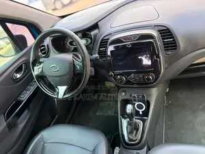 Renault Captur 1.5 Diesel FWD 2017 Bleu
