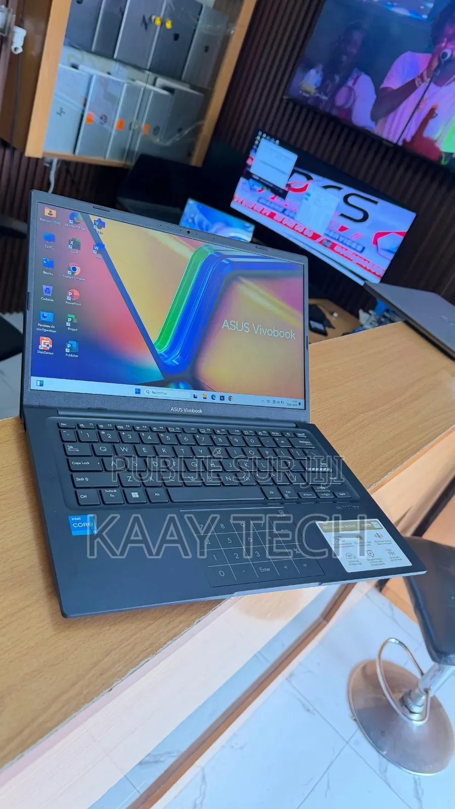 Nouveau Asus Vivobook 14 OLED 16GB Intel Core i3 SSD 256GB