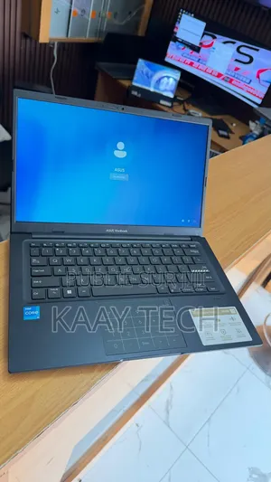 Nouveau Asus Vivobook 14 OLED 16GB Intel Core i3 SSD 256GB