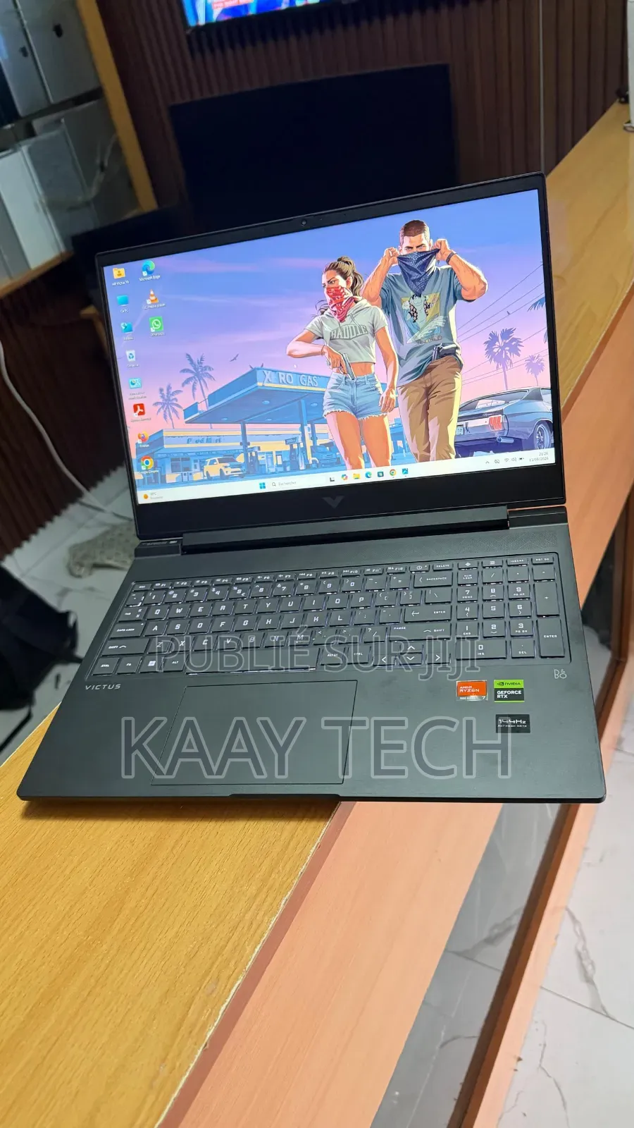 Nouveau Ordinateur portable HP Victus 16 32GB AMD Ryzen 7 SSD 512GB