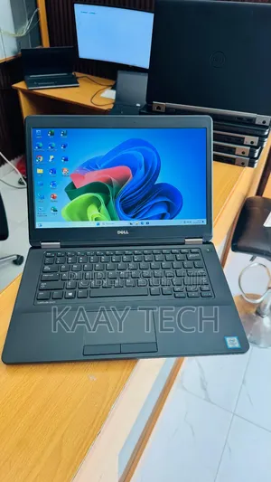 Ordinateur portable Dell Latitude 14 E5470 8GB Intel Core i7 SSD 256GB