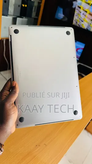 Ordinateur portable Apple MacBook Pro 2019 16GB Intel Core i7 SSD 512GB