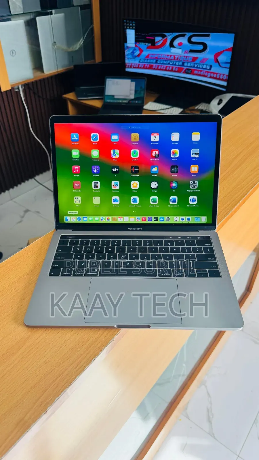Ordinateur portable Apple MacBook Pro 2019 16GB Intel Core i7 SSD 512GB