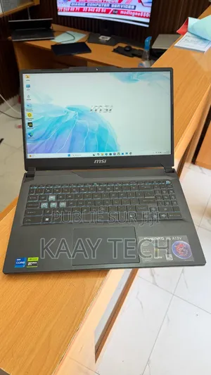Nouveau Ordinateur portable MSI Cyborg 15 32GB Intel Core i7 SSD 512GB