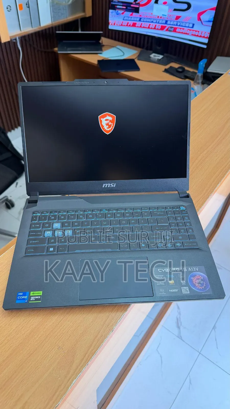 Nouveau Ordinateur portable MSI Cyborg 15 32GB Intel Core i7 SSD 512GB