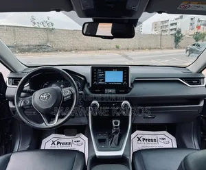 Toyota RAV4 2020 Noir