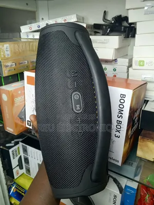 Boom BOX 3 , Générique Très Puissant