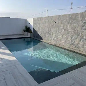 Meublé 4chbre Villa dans Thiès Sud à Vendre