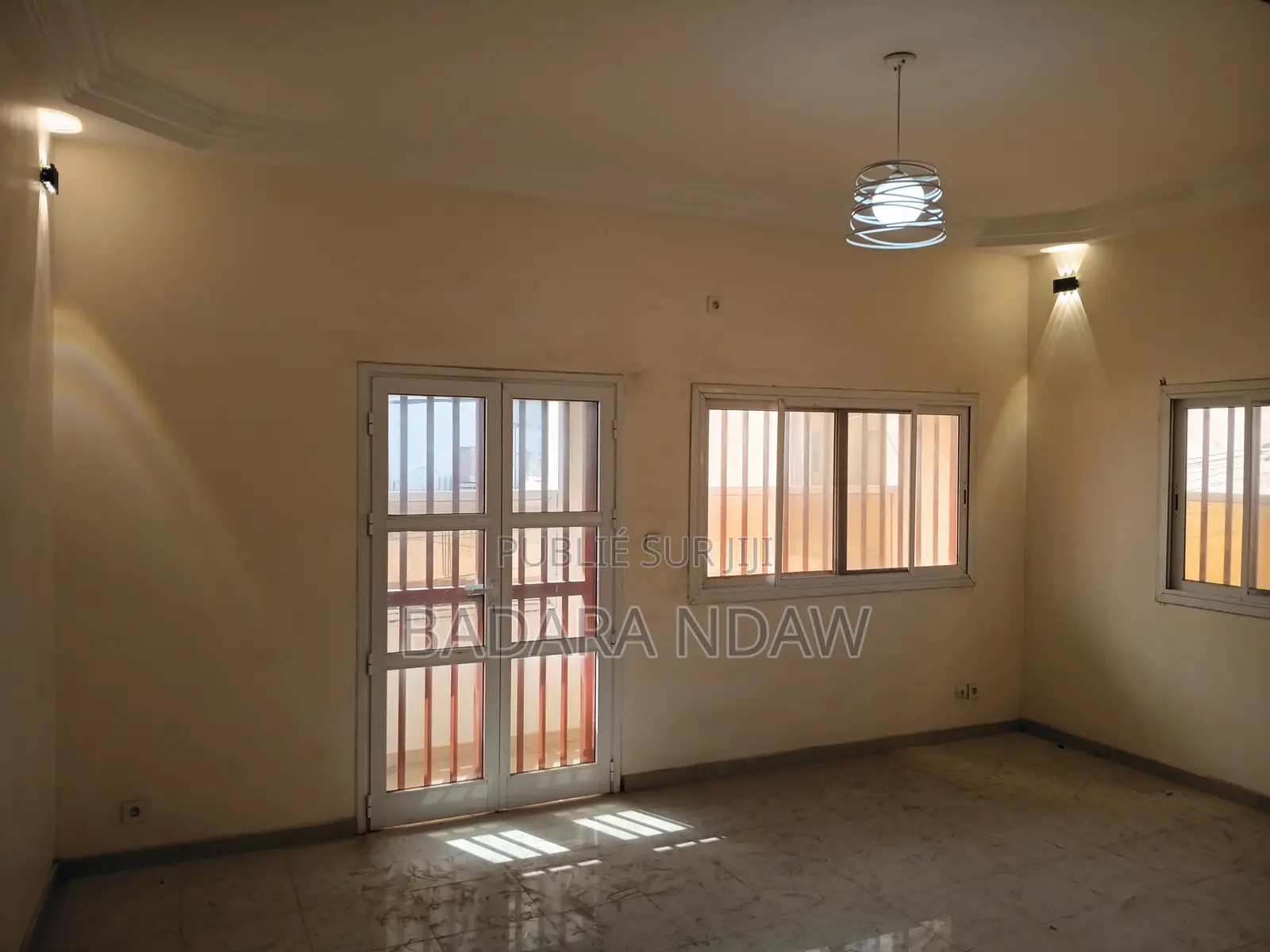 2chbre Appartement dans (Proche Ipres Keur à Louer