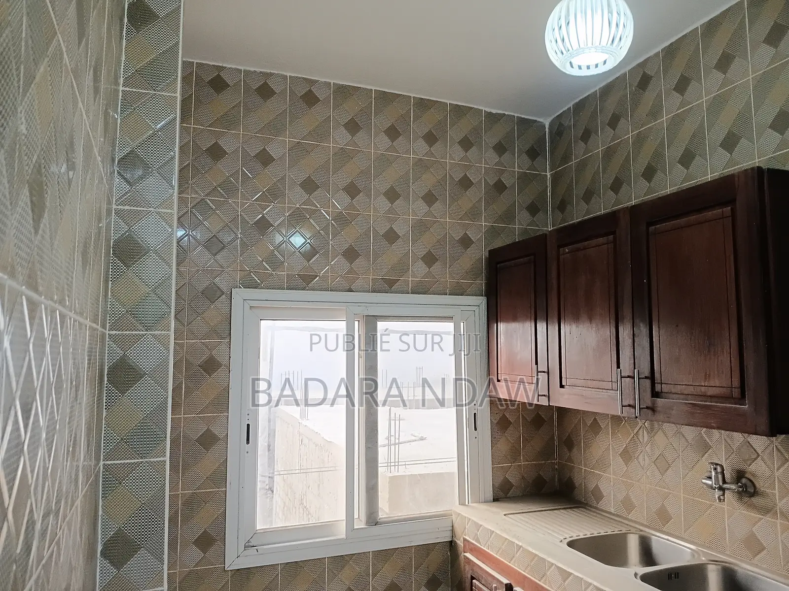 2chbre Appartement dans (Proche Ipres Keur à Louer