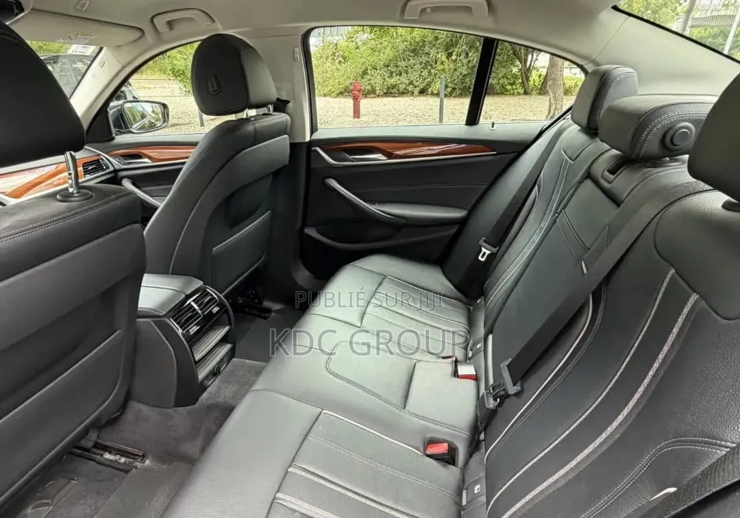 BMW 520i 2018 Noir