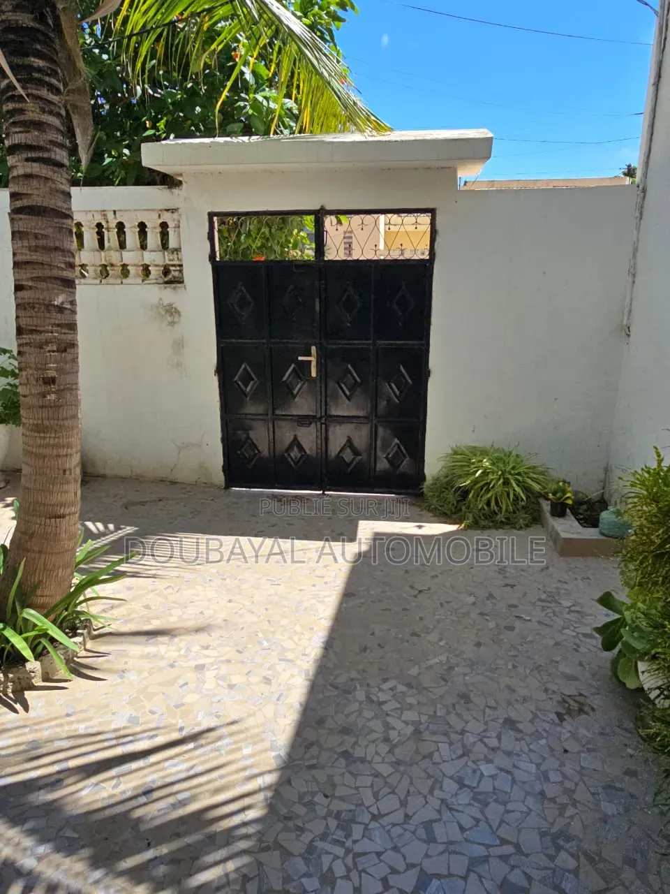 3chbre Villa dans Gran Mbour, Thiès Sud à Vendre