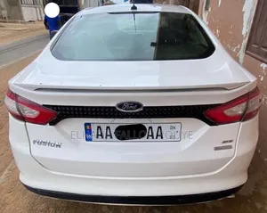 Ford Fusion 2014 Blanc