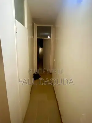 2chbre Appartement dans Fall, Ouakam à Vendre