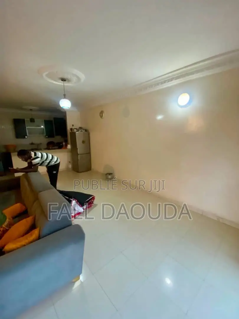 2chbre Appartement dans Fall, Ouakam à Vendre