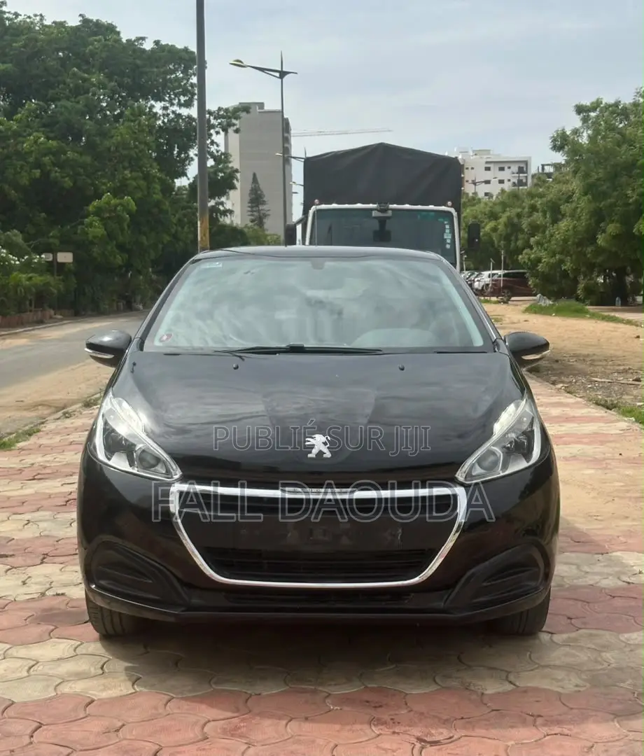Peugeot 208 2016 Noir