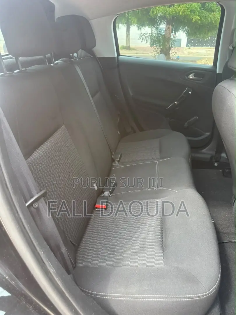 Peugeot 208 2016 Noir