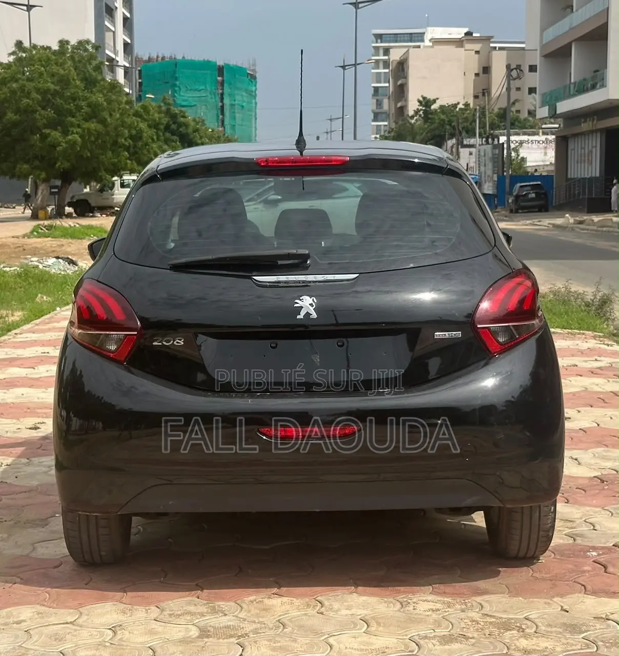Peugeot 208 2016 Noir